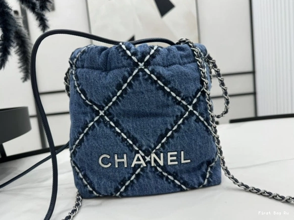 First Bag Ru CHANEL -23*18.5*6CM HANDBAG MINI 22 0713